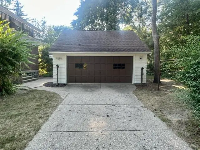 300 W Maple, Gladwin, MI 48624 - #2