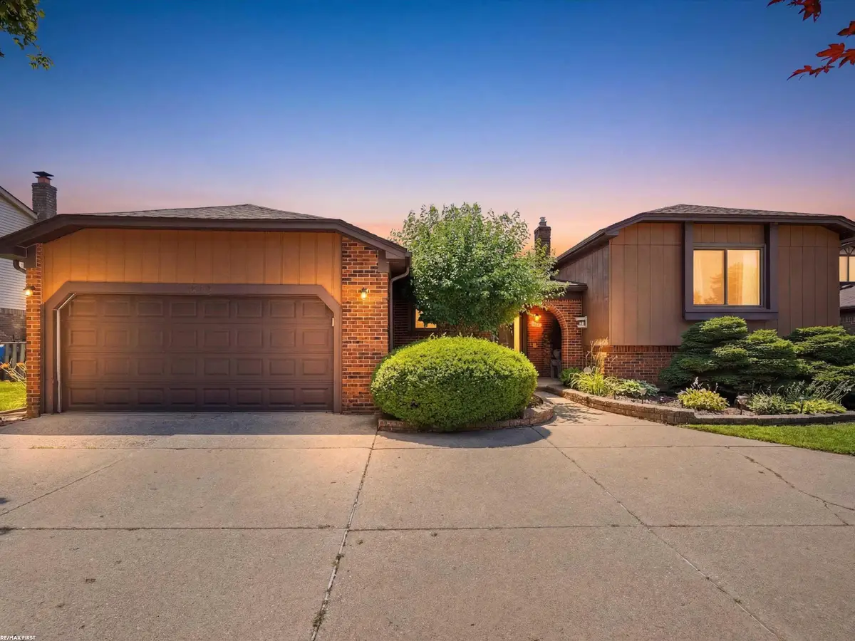 14604 Lakeshore, Sterling Heights, MI 48313 - #1