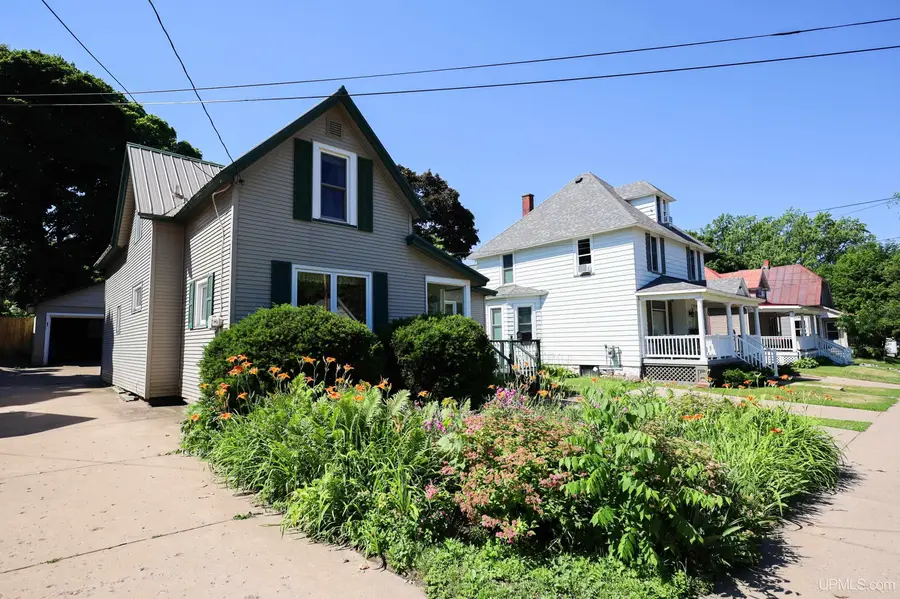 133 W Crescent, Marquette, MI 49855 - #3
