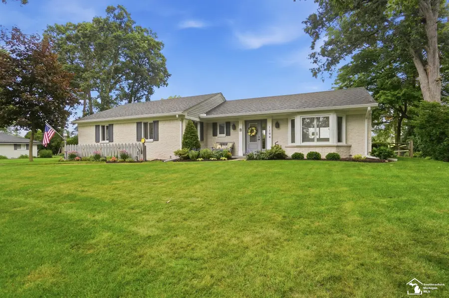 1194 Valetta, Temperance, MI 48182 - #2