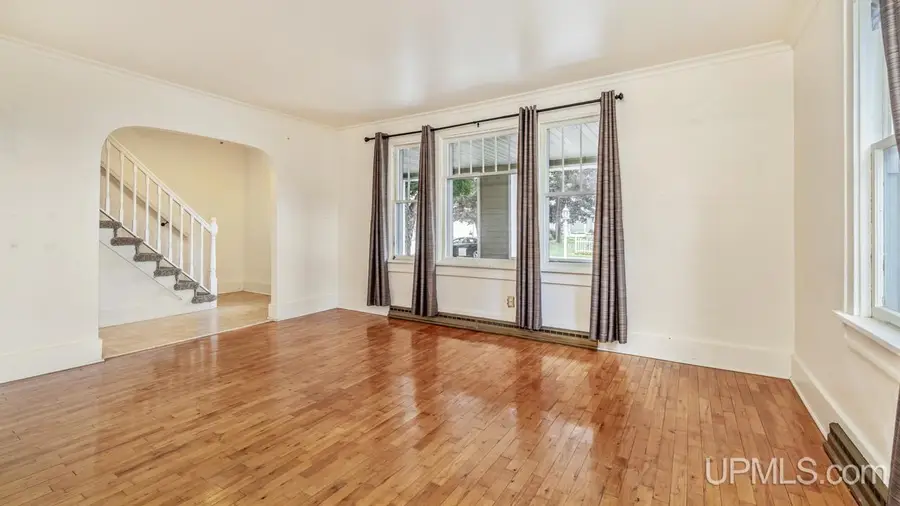 429 Edsel, Kingsford, MI 49802 - #3