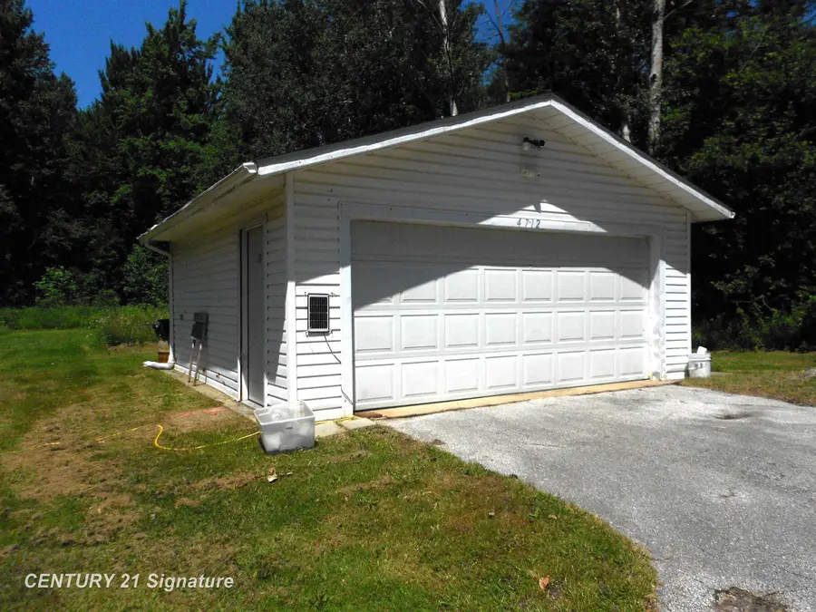 4712 Berry, Sterling, MI 48659 - #2