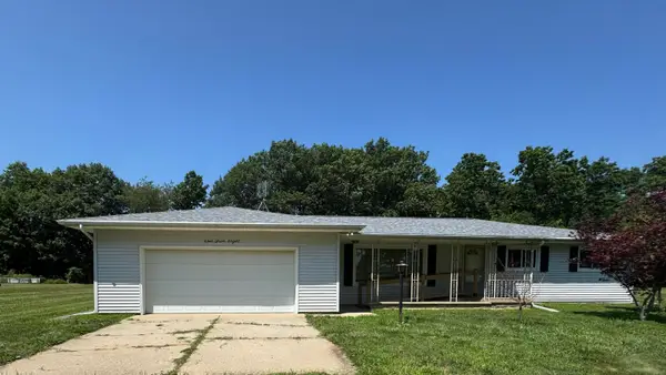 158 W Henderson, Owosso, MI 48867