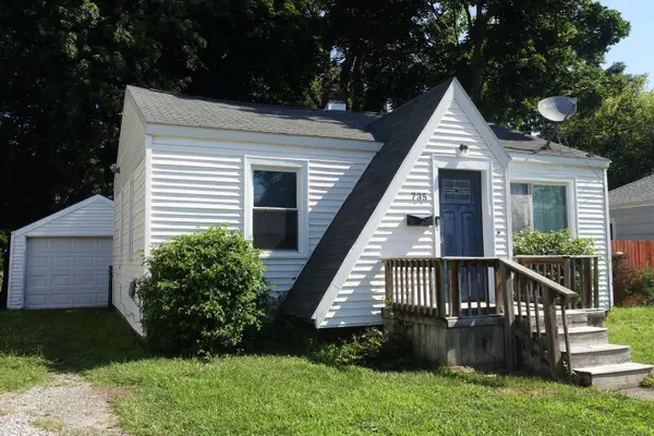 735 Vance, Lansing, MI 48906