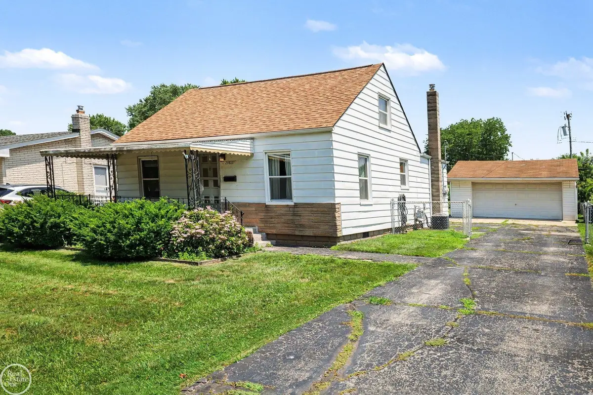 29812 Gloria, Saint Clair Shores, MI 48082 - #1