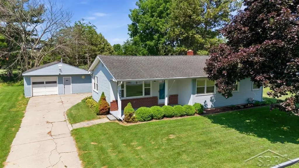 4665 N River, Freeland, MI 48623 - #1