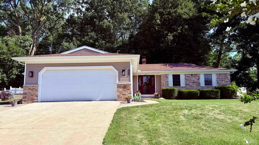 2038 Carisbrook, Temperance, MI 48182 - #2