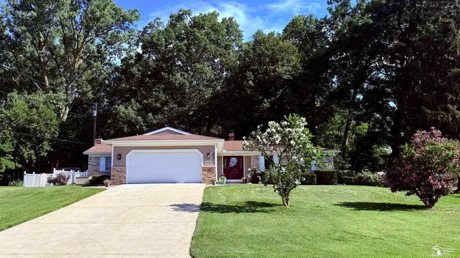 2038 Carisbrook, Temperance, MI 48182 - #3