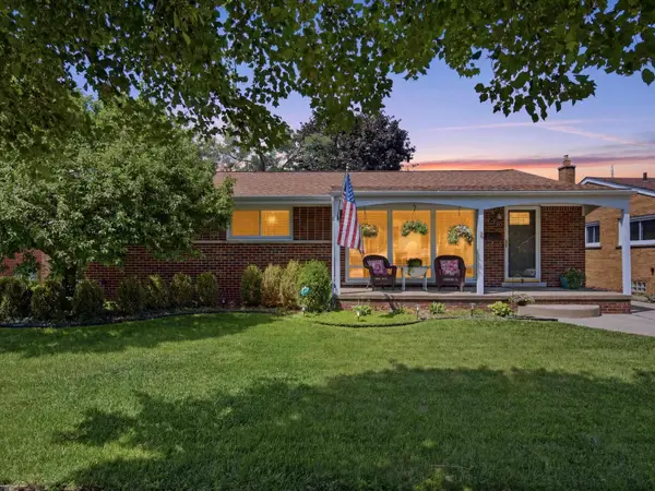 5539 Hartlein, Warren, MI 48092