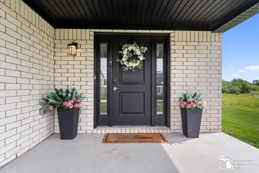 26835 Celtic, Flat Rock, MI 48134 - #3