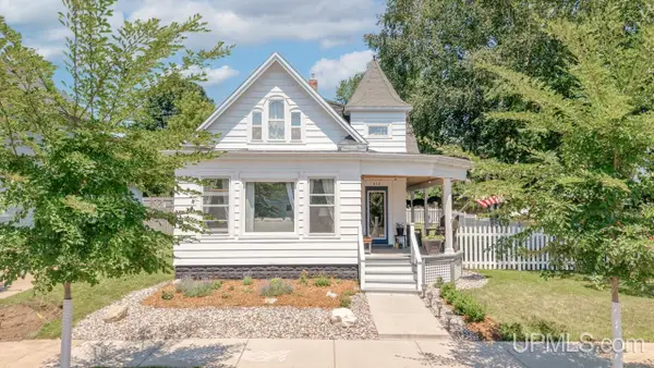610 W Hughitt, Iron Mountain, MI 49801