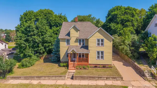 509 E Ridge, Ishpeming, MI 49849