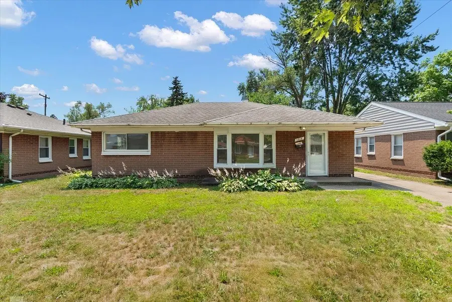 1218 E Hudson, Madison Heights, MI 48071 - #2