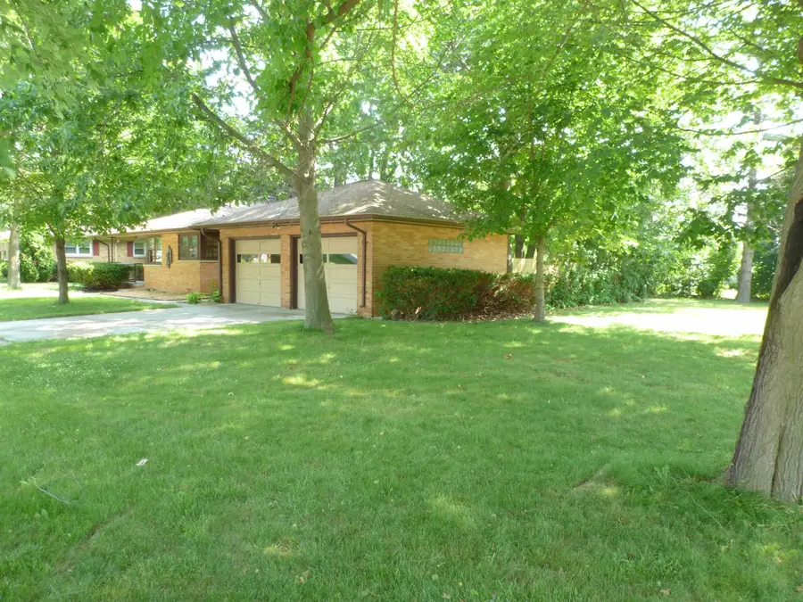 2520 Hemmeter, Saginaw, MI 48603 - #3