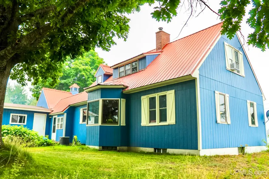 901 Fir, Hancock, MI 49930 - #2
