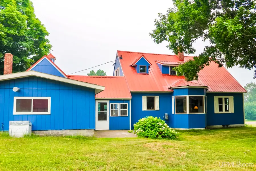 901 Fir, Hancock, MI 49930 - #3