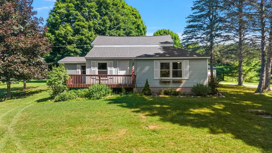149 Hunters Creek, Metamora, MI 48455 - #2