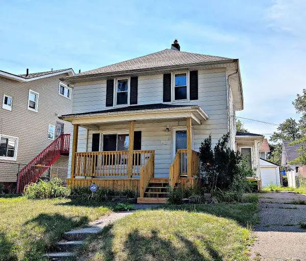 822 E 8th, Flint, MI 48503