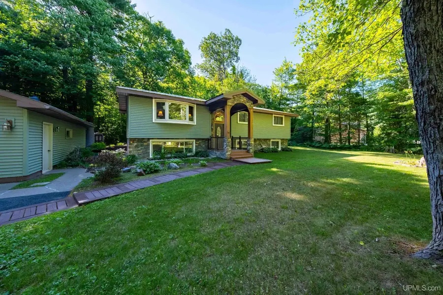 56 Feather Ridge, Marquette, MI 49855 - #3