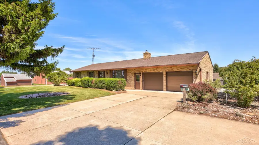 8530 N Orr, Freeland, MI 48623 - #2