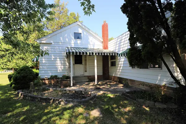 825 E River, Flushing, MI 48433