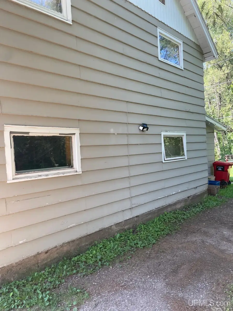 107 N Tamarack, Gwinn, MI 49841 - #3