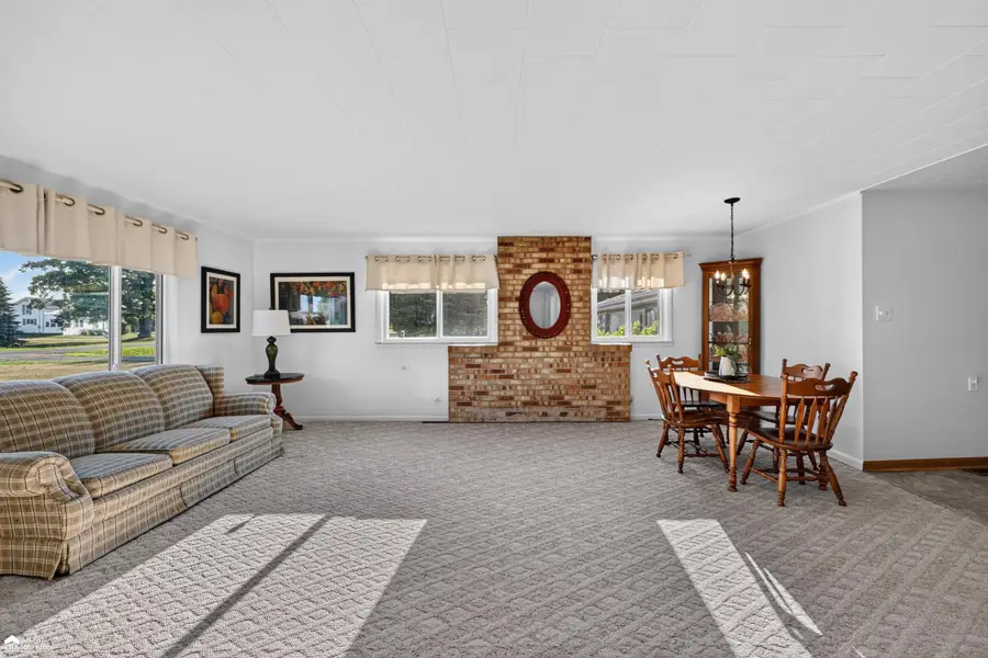 5293 E Cole, Bancroft, MI 48414 - #2