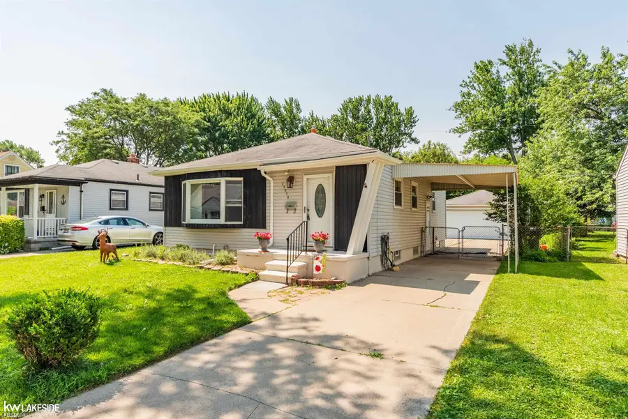 23636 Beverly, Saint Clair Shores, MI 48082 - #2
