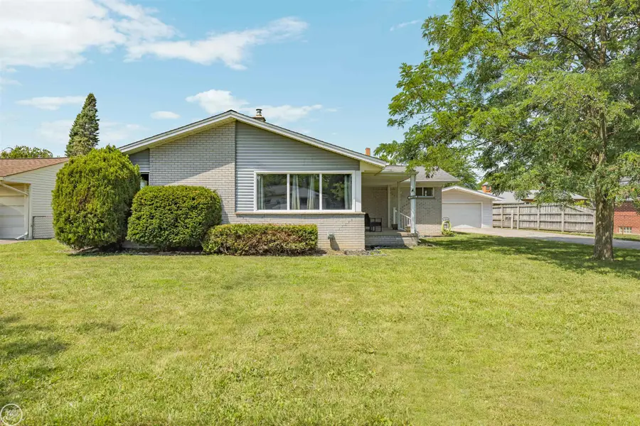22405 E Schafer, Clinton Township, MI 48035 - #2