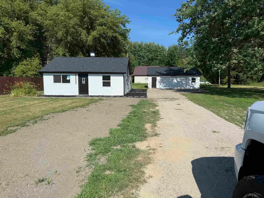 9095 East, Burt, MI 48417 - #2