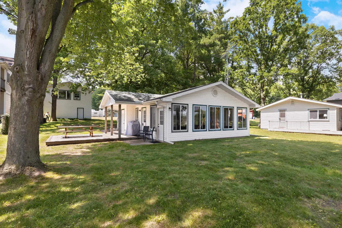 5423 Oakridge, Beaverton, MI 48612 - #1