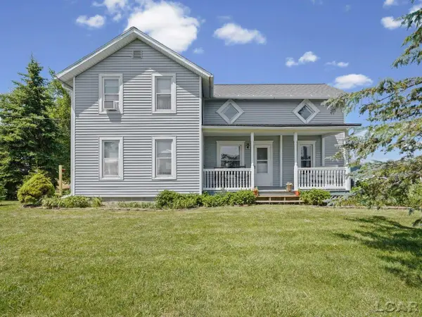 6324 E Ridgeville, Blissfield, MI 49228
