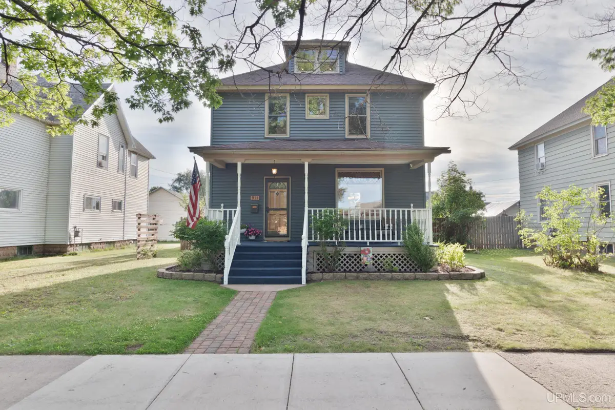 911 Oak, Negaunee, MI 49866 - #1