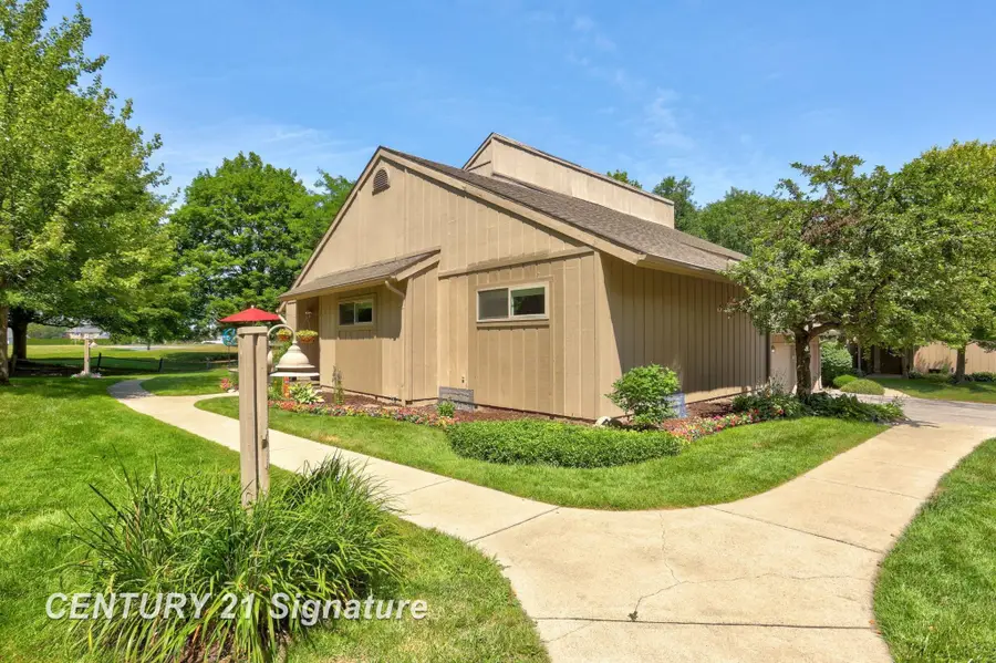 2353 Bay Woods, Bay City, MI 48706 - #3