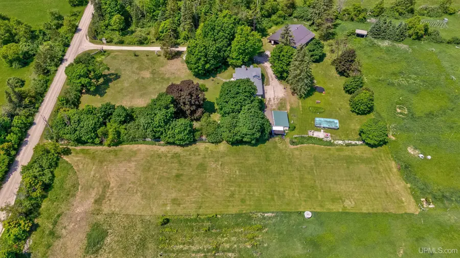 16406 18th, Garden, MI 49835 - #2