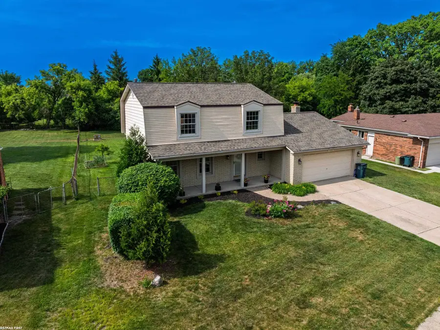 1083 Shallowdale, Troy, MI 48085 - #3