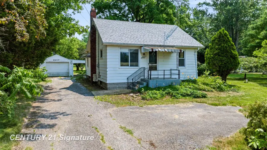 6217 Coldwater, Flushing, MI 48433 - #2