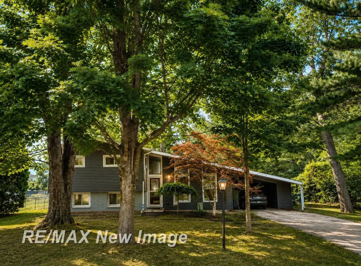 5121 Queen, Bridgeport, MI 48722 - #1