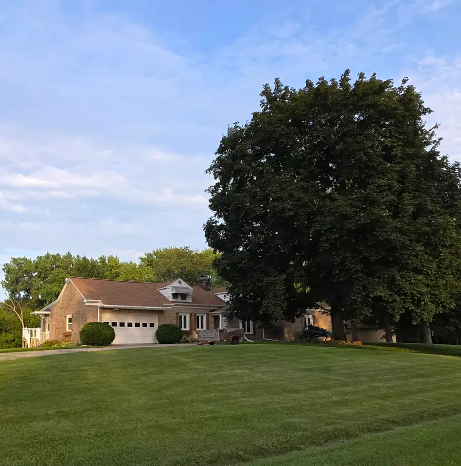 1180 N River, Saginaw, MI 48609 - #3