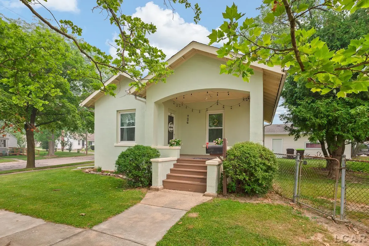 726 Croswell, Adrian, MI 49221 - #1