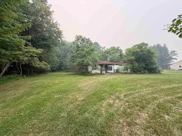 3120 S Graham, Saginaw, MI 48609
