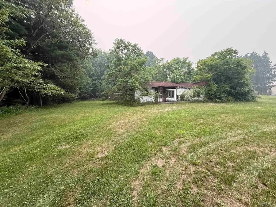3120 S Graham, Saginaw, MI 48609 - #3