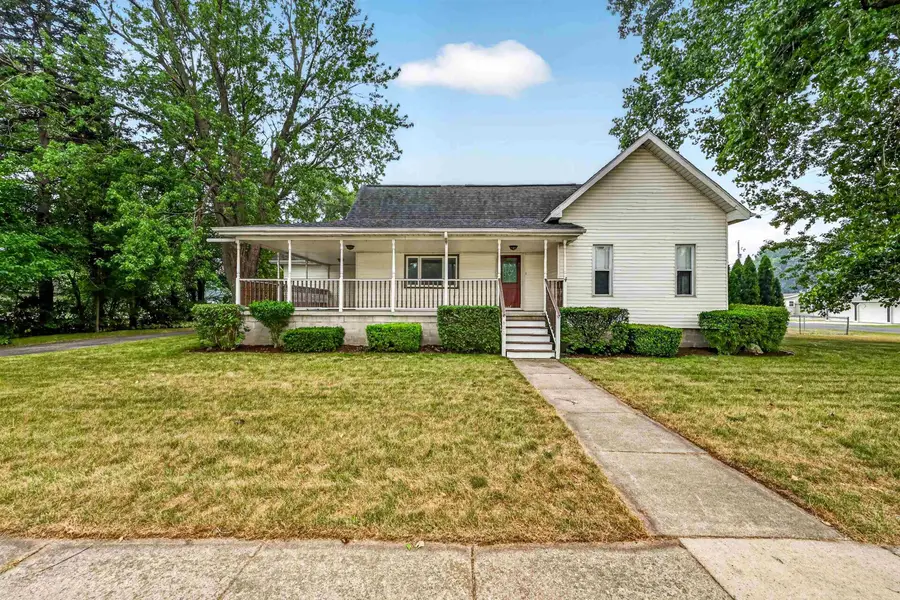 621 W Saginaw, Hemlock, MI 48626 - #2
