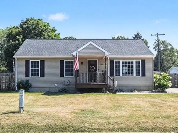 5032 Murphy, Flint, MI 48506