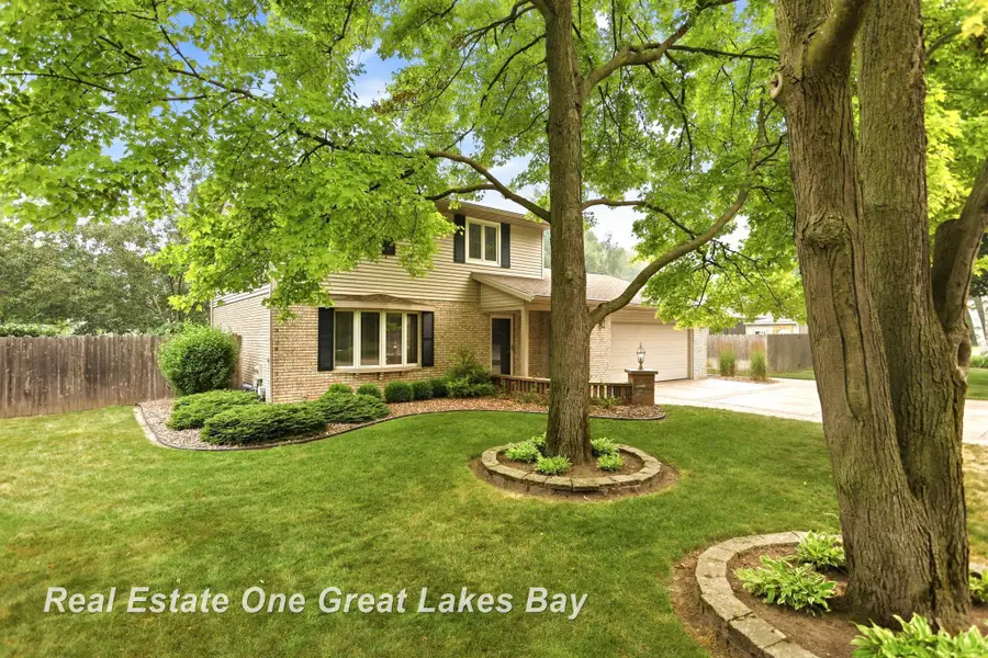 7560 S Laurie, Saginaw, MI 48609 - #3