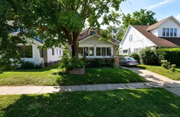 430 Knapp, Grand Rapids, MI 49505