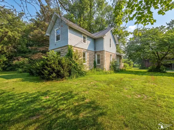 4970 Bluebush, Monroe, MI 48162