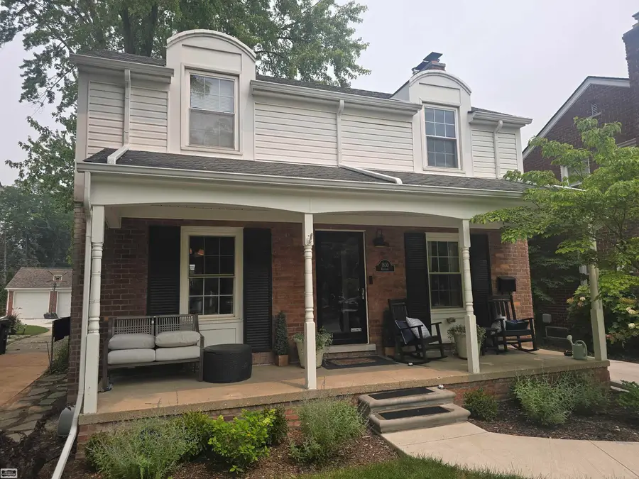 1830 Kenmore, Grosse Pointe Woods, MI 48236 - #3
