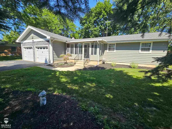 500 N Hintz, Owosso, MI 48867