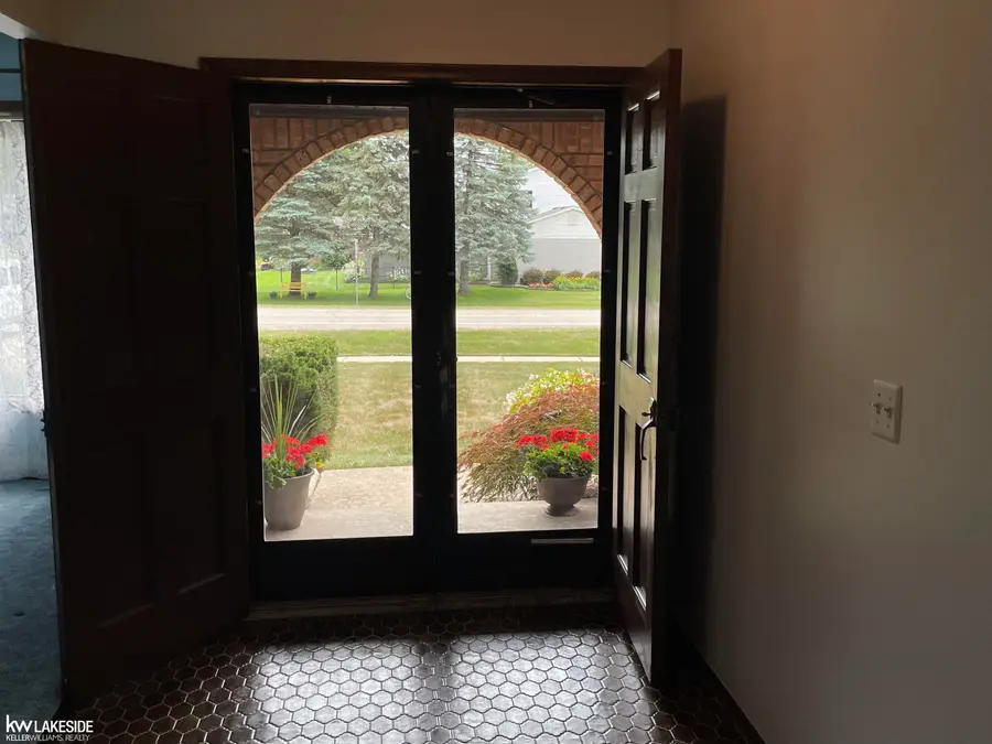 53971 Shelby, Shelby, MI 48316 - #3